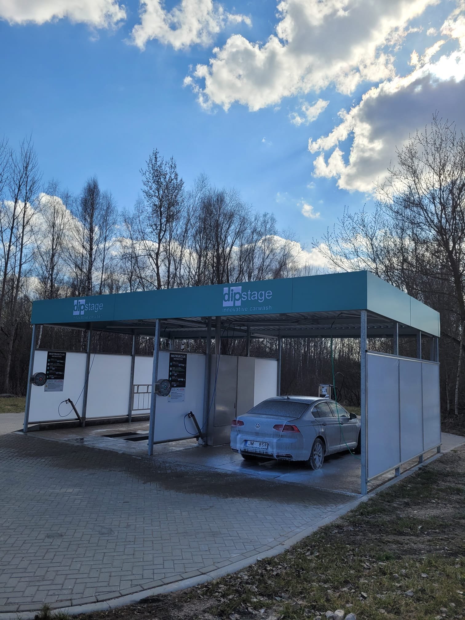 DIPSTAGE pašapkalpošanās automazgātava Baloži